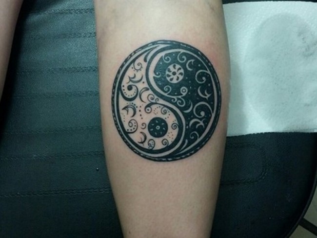 Резултат с изображение за yin yang tattoo
