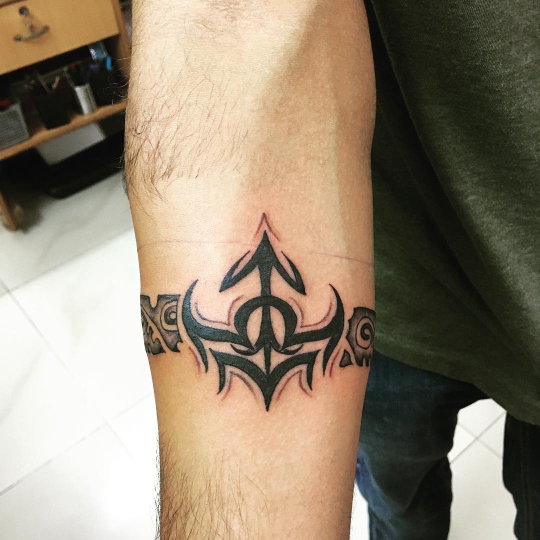 95 Significant Armband Tattoos Meanings And Designs 2019 