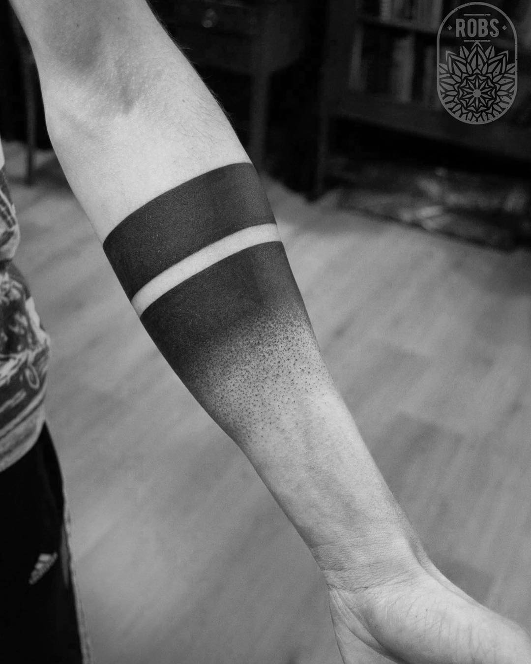 forearm tatouage tatuagem plantillas pocahontas brazo antebrazo faixa diseños betekenis blackwork schwarze braço cinta tatuagens dotwork maori geométrico reloj preta