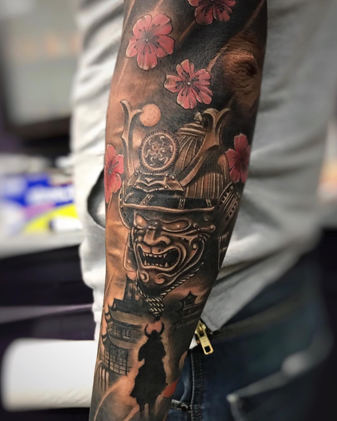 14+ Tattoo?Sleeve Background