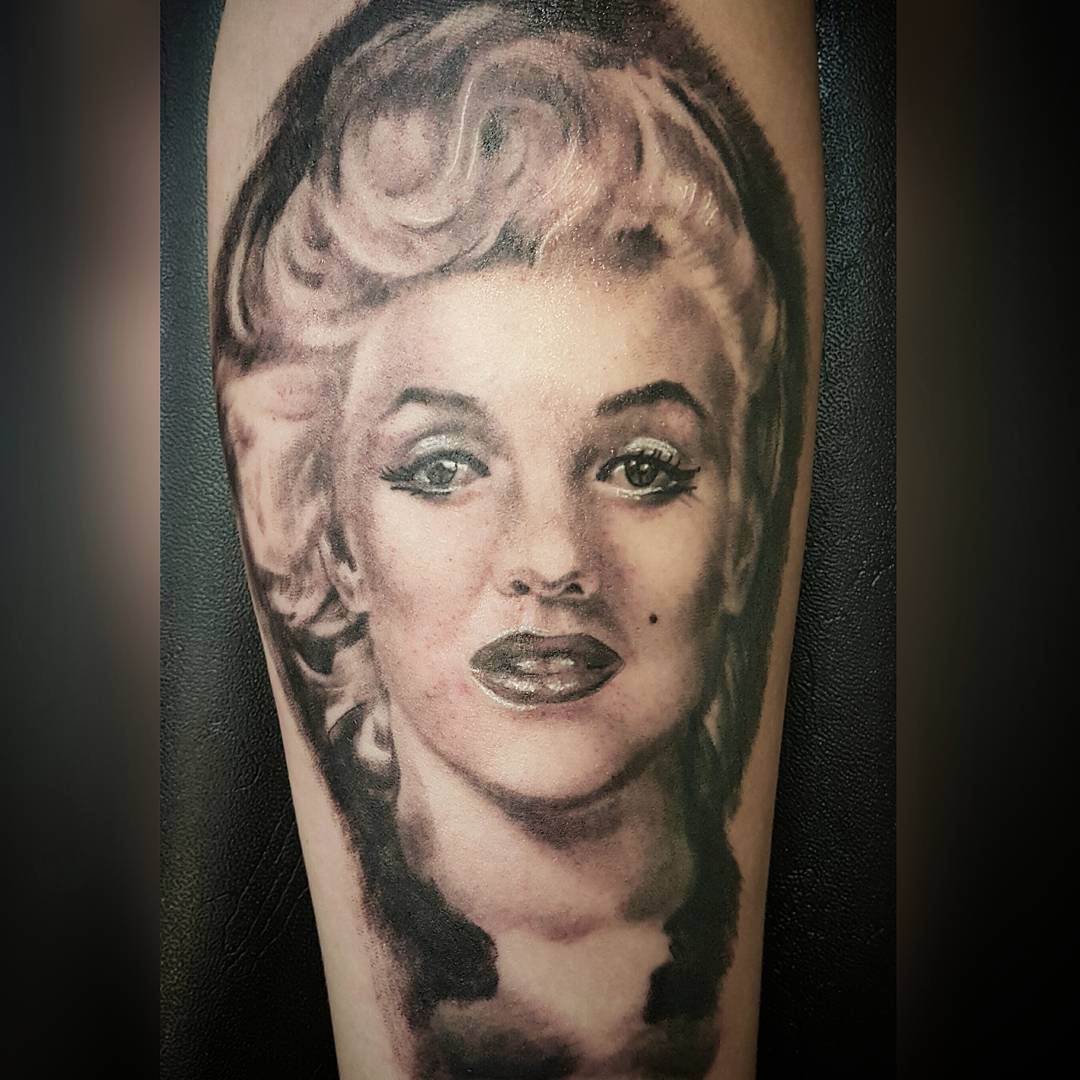 70+ Marilyn Monroe Tattoo Designs & Meanings - (Best of 2019)