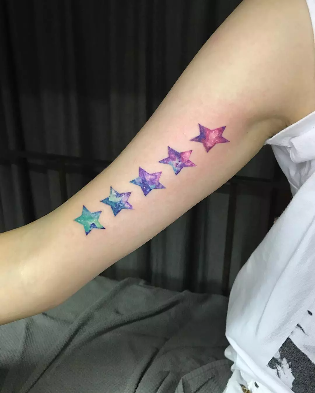 List 101+ Wallpaper Star With Name Tattoo Superb 10/2023