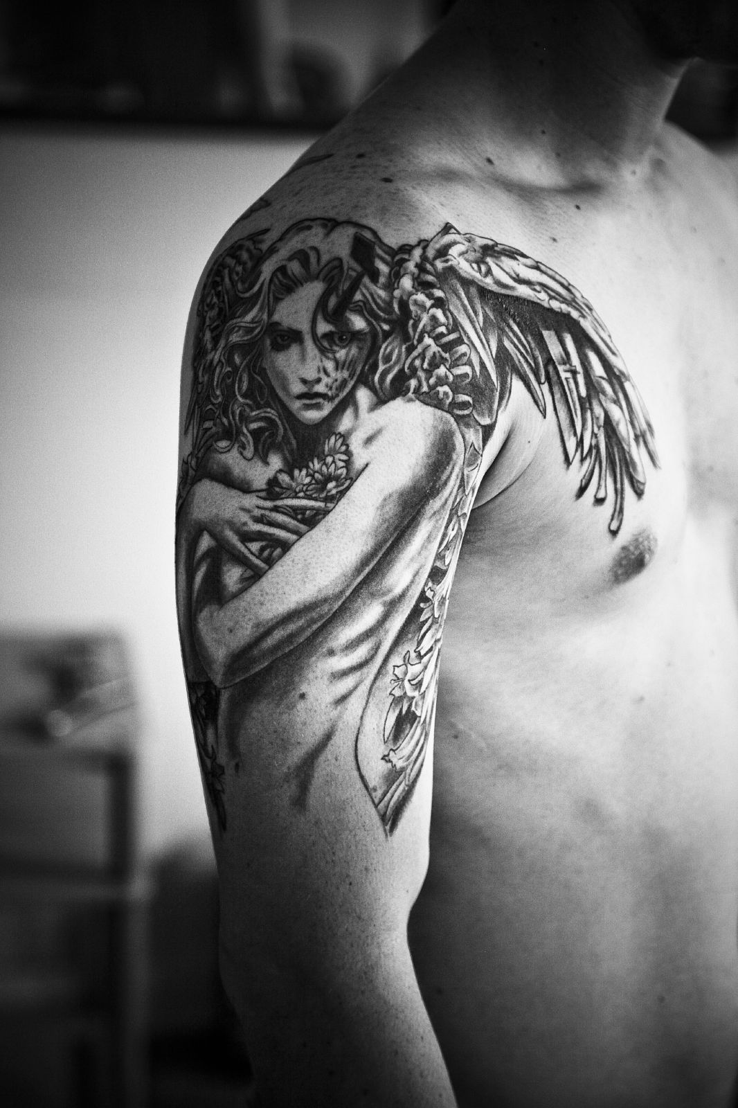 110+ Best Guardian Angel Tattoos Designs & Meanings (2019)