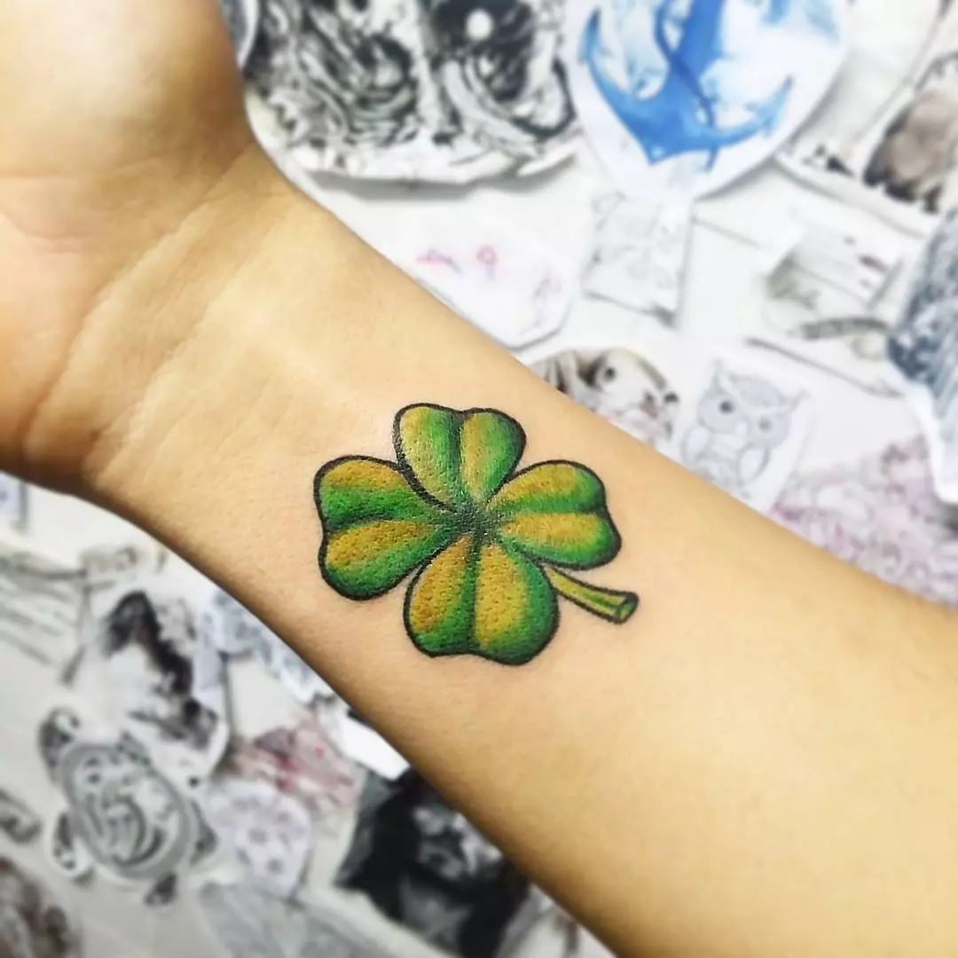 55+ Best Irish Tattoo Designs & Meaning Style&Traditions (2019)