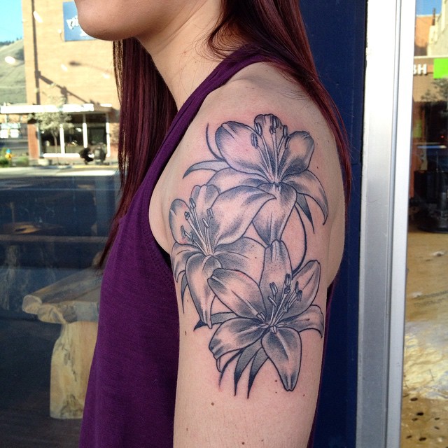 60 Colorful Lily Flower Tattoo Designs & Meaning