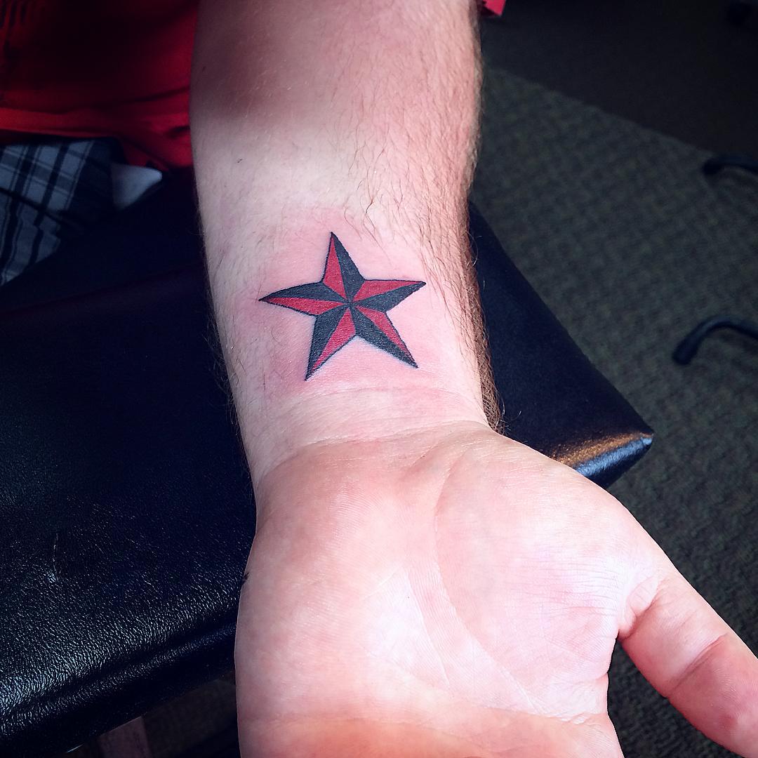 150-meaningful-star-tattoos-an-ultimate-guide-june-2021