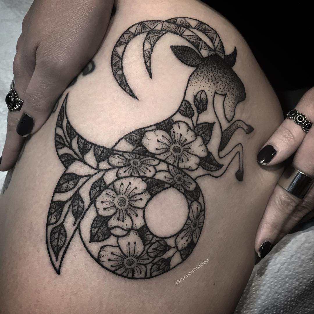 55+ Best Capricorn Tattoo Designs Main Meaning is... (2019)