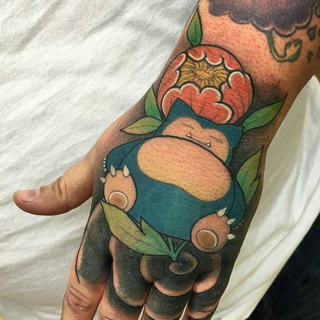 knuckle tattoos