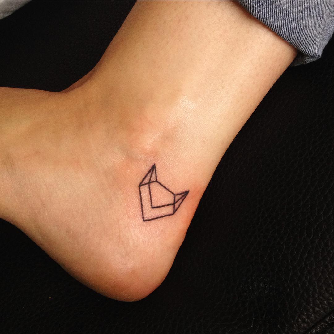 110 Cute And Tiny Tattoos For Girls Designs Meanings 2017 