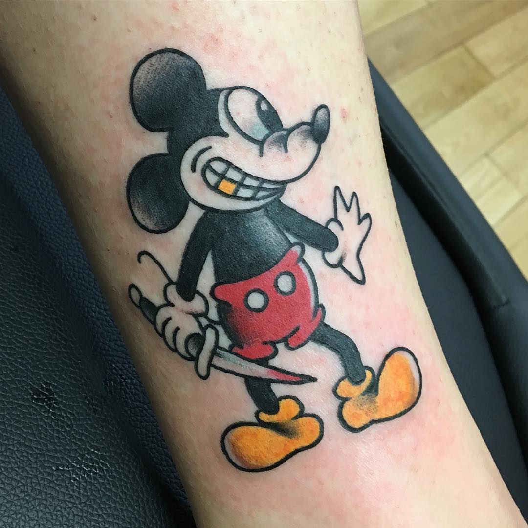 65+ Classic Mickey and Minnie Mouse Tattoo Ideas ...