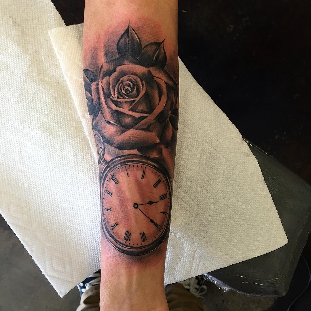 125+ Timeless Pocket Watch Tattoo Ideas A Classic and Fashionable Totem