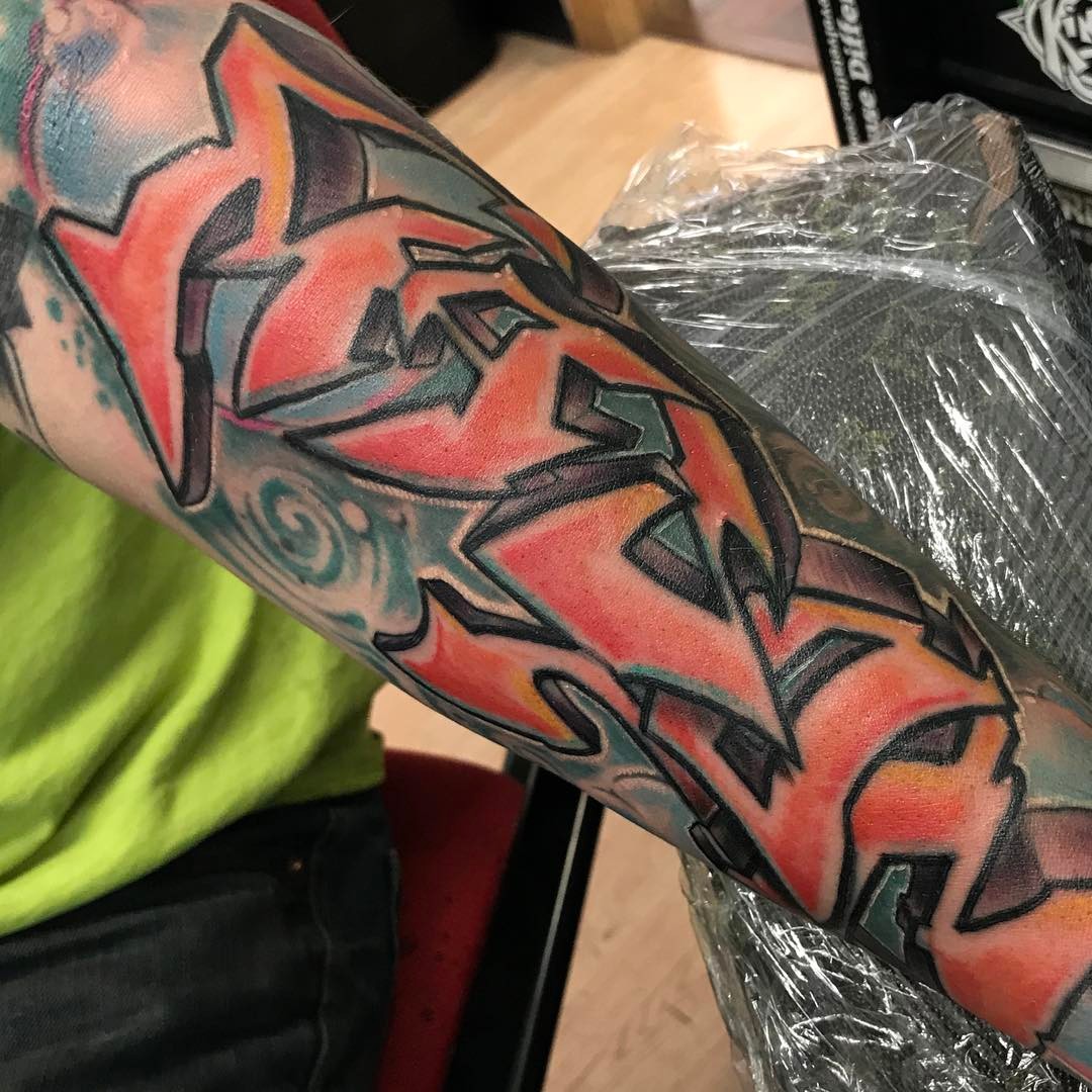 105+ Best Graffiti Tattoos [Modern Trendy Designs of 2019]