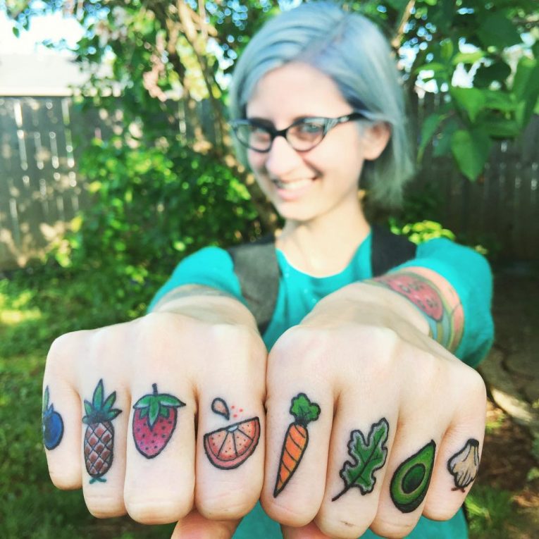 Knuckle Tattoo 119