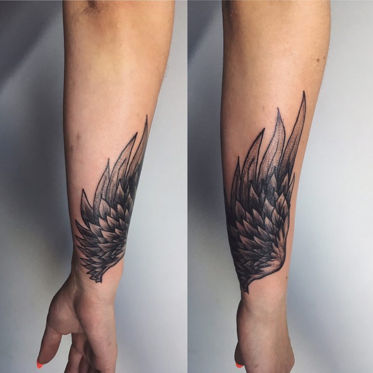 65+ Best Angel Wings Tattoos Designs & Meanings - Top ...