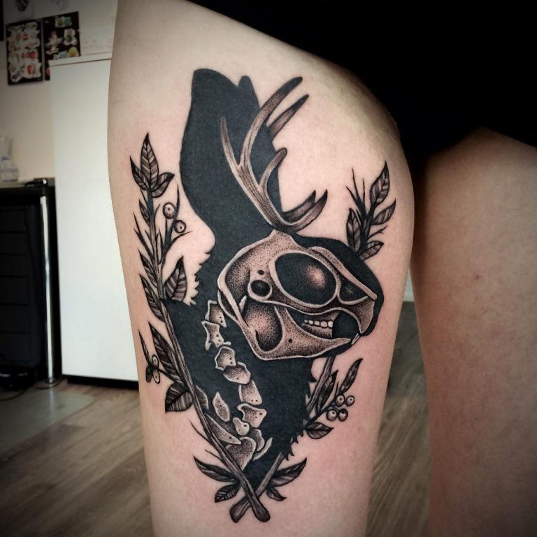 Delightful Blackwork Tattoo Designs Redefining The Art Of Tattooing