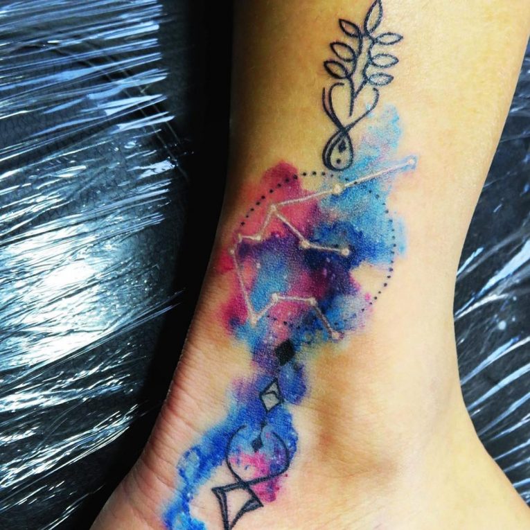 Tatuaje de constelación 58