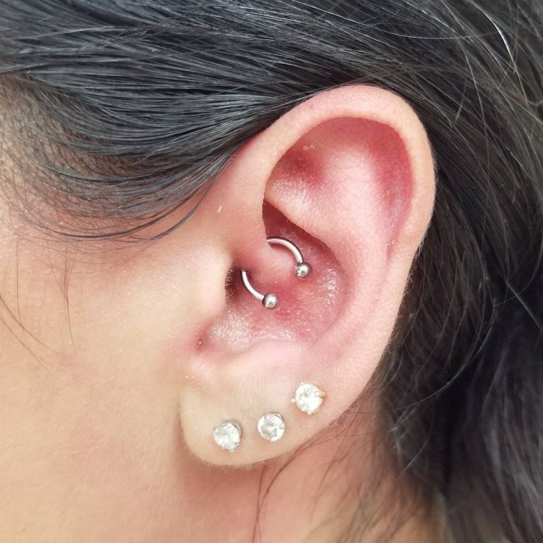 The Edgy Cartilage Piercing 60 Best Ideas & Rules[2019]