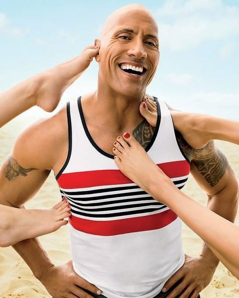 Dwayne Johnson Tatuaje 6's Tattoo 6