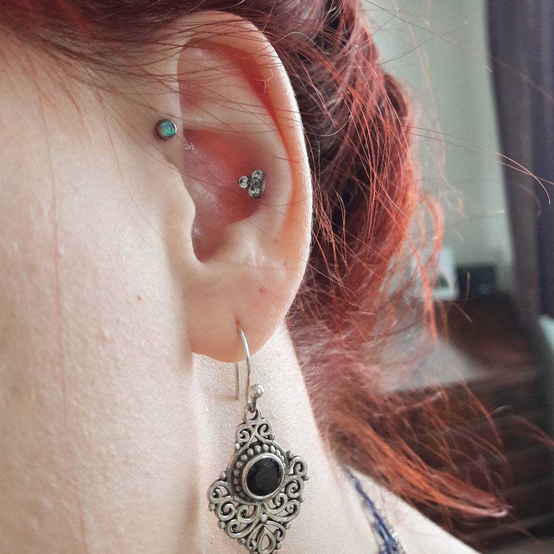 60 Best Conch Piercing Ideas All You Need to Know (2019)
