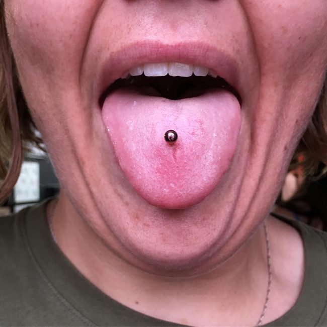 Piercing a mean what does tongue Does a