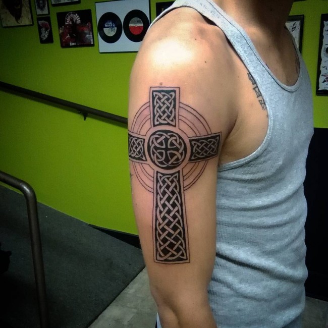 cross-tattoo (18)