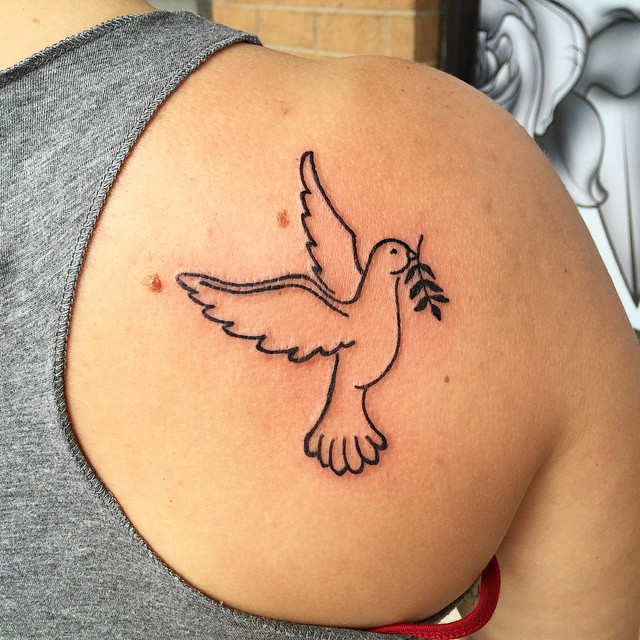 75+ Dove Tattoo Designs and Symbolic Meaning - Peace&Harmony (2019)