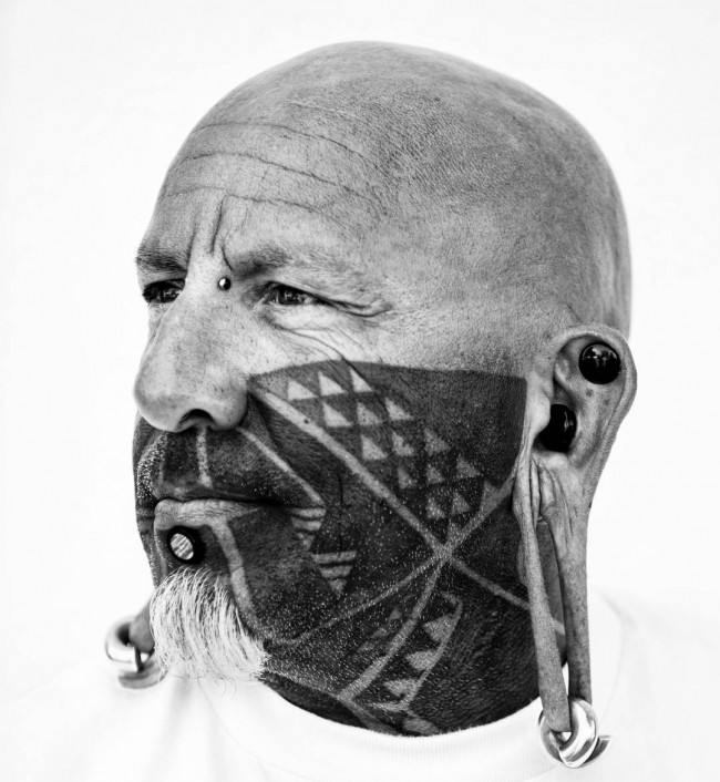 face tattoo