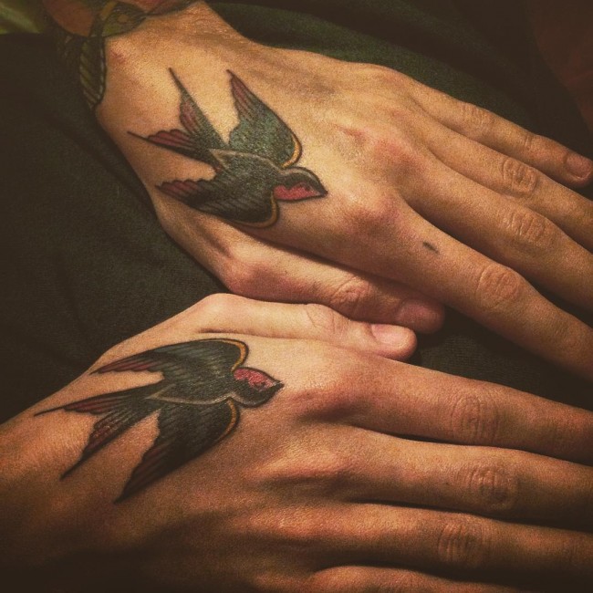 hand-tattoo (11)