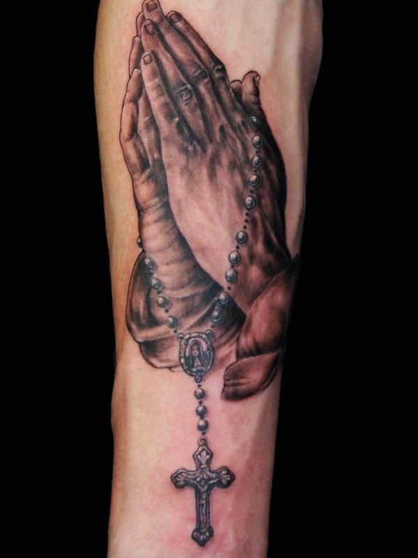 65+ Images OF Praying Hands Tattoos Way to God