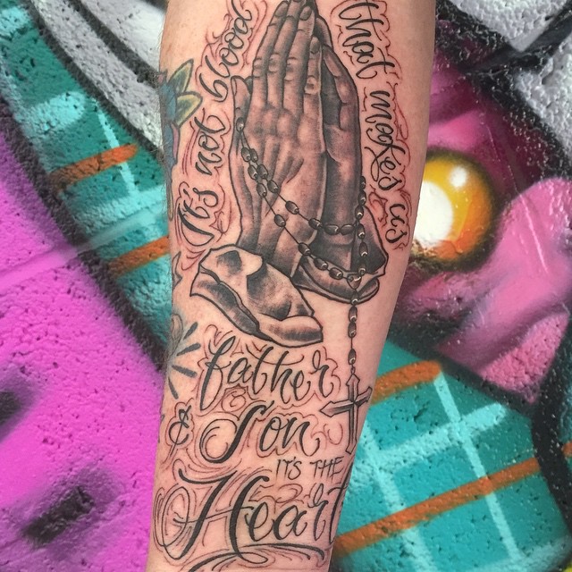 Meaning of praying hands tattoo and some examples