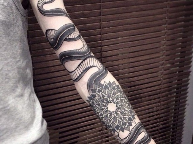 snake tattoo