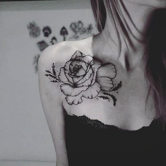 Collarbone Tatto