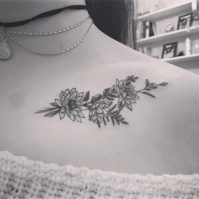 Collarbone Tatto