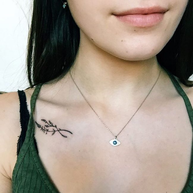 Collarbone Tatto