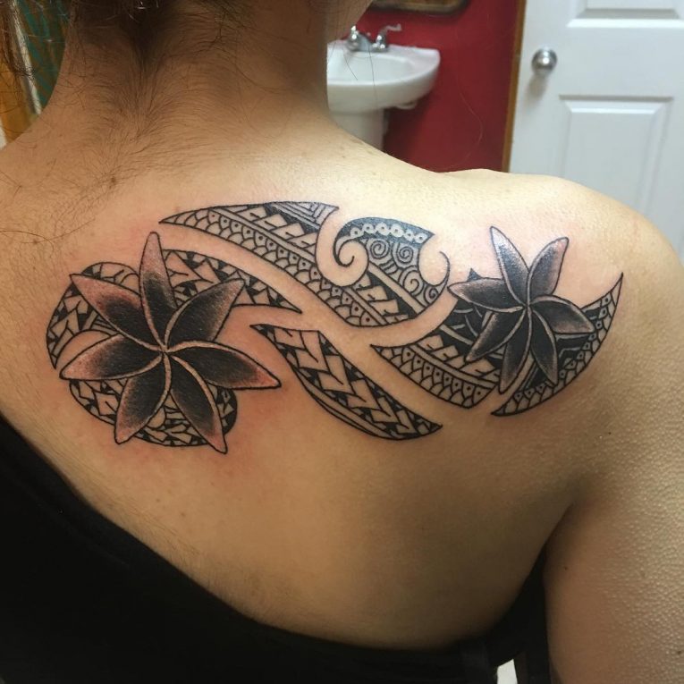 50+ Shoulder Blade Tattoo Designs & Meanings - Best Ideas (2019)