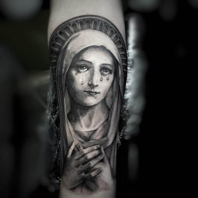 75+ Best Spiritual Virgin Mary Tattoo - Designs & Meanings (2018)