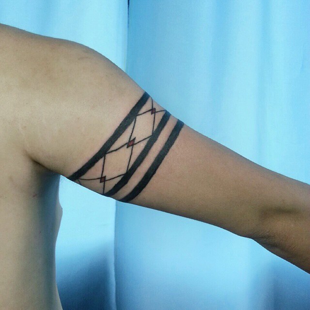 95+ Significant Armband Tattoos - Meanings and Designs (2019)