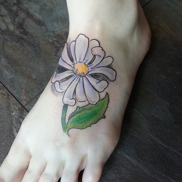 85+ Best Daisy Flower Tattoo - Designs & Meaning (2019)
