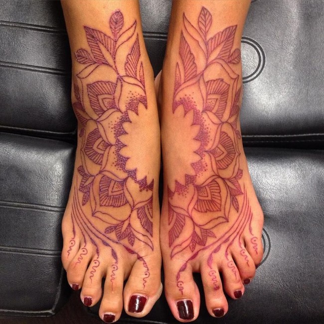 leo foot tattoos