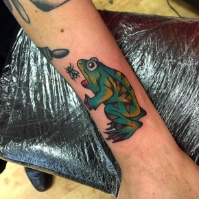 80+ Lucky Frog Tattoo Designs - Meaning & Placement (2019)