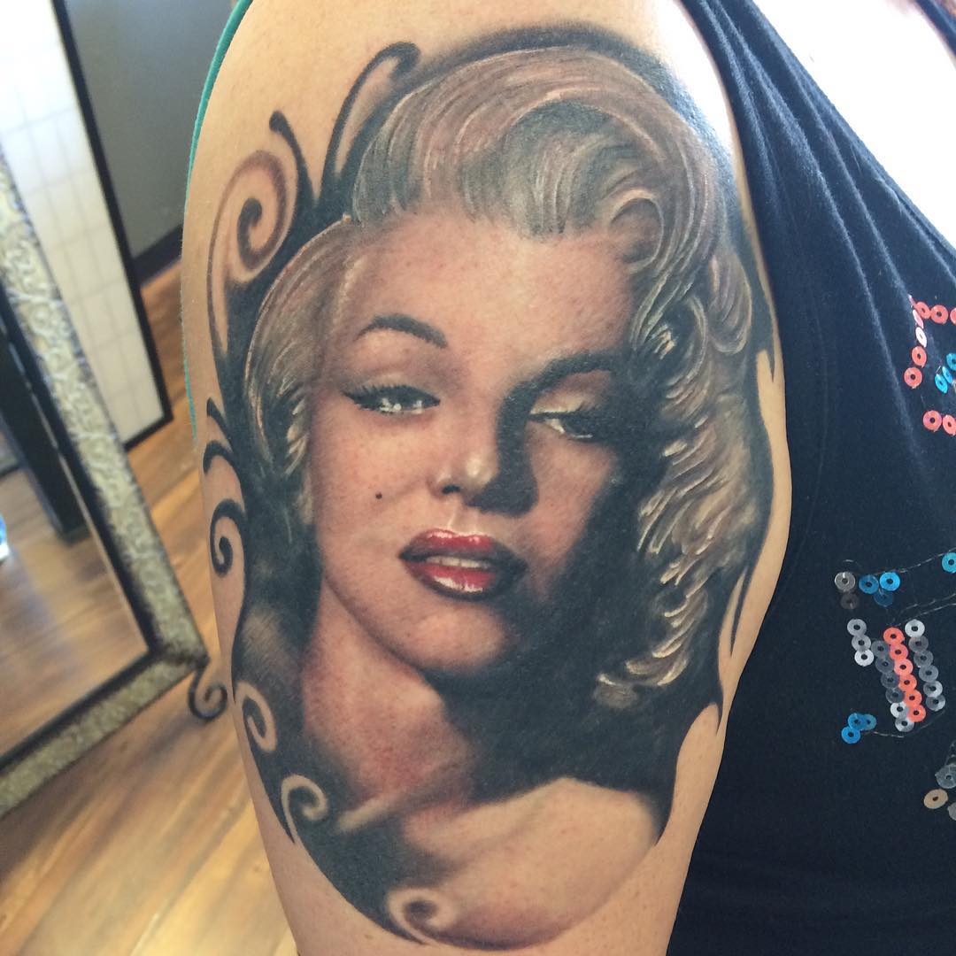 marilyn monroe quote tattoos on thigh