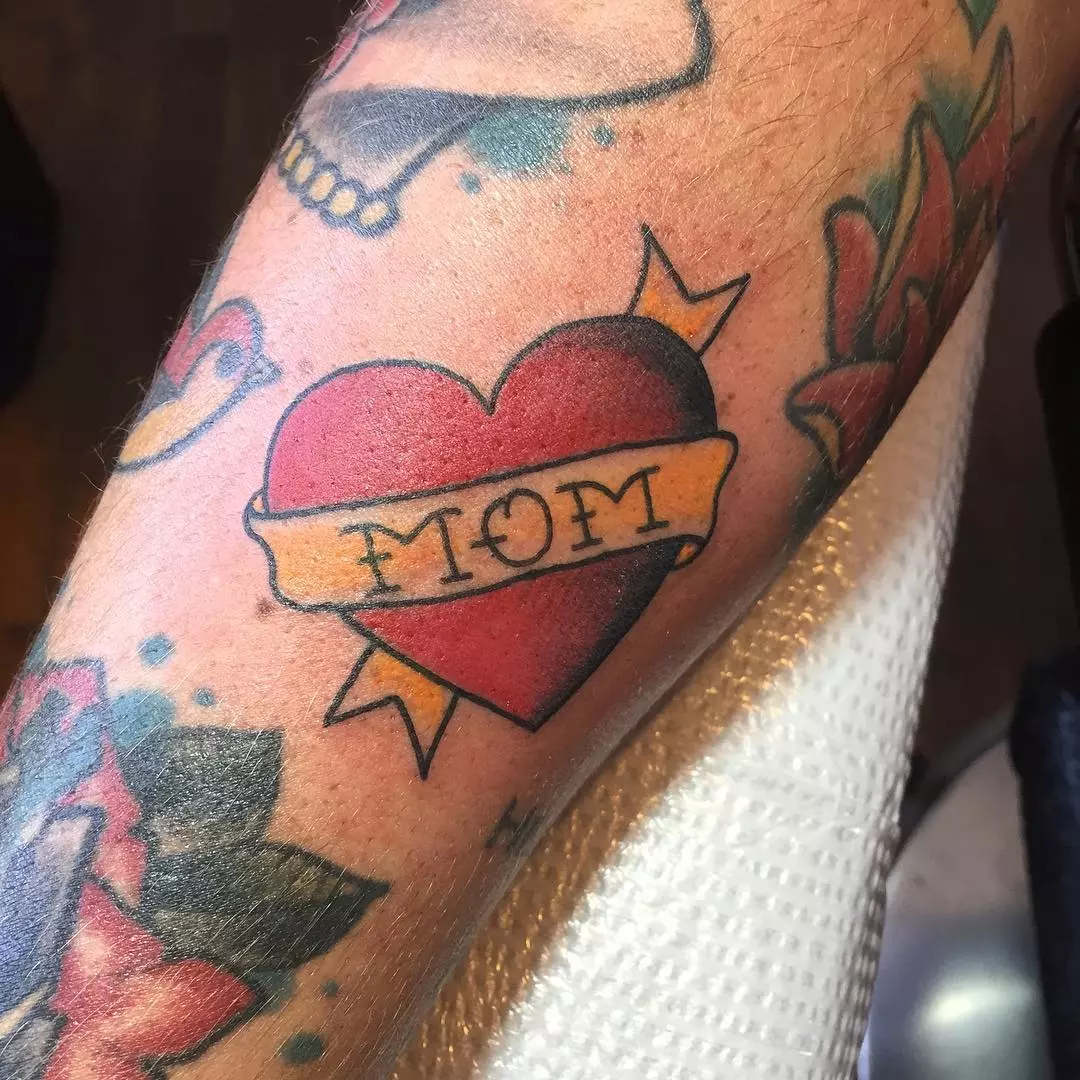 65+ Best Mom Tattoo Ideas & Designs Share Your Love (2019)