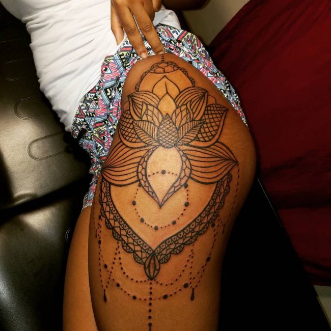 hip tattoo