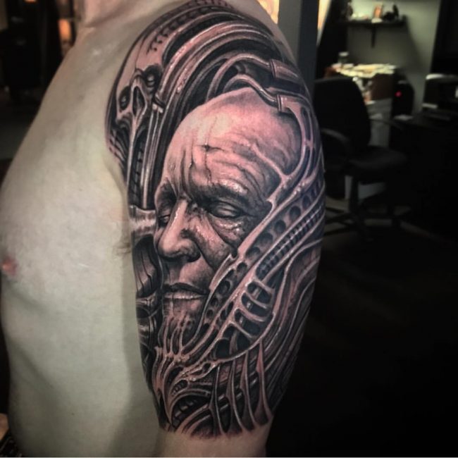 biomechanical tattoo_