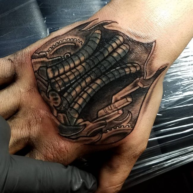 biomechanical tattoo