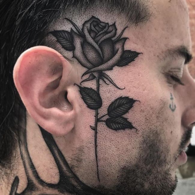 face tattoo