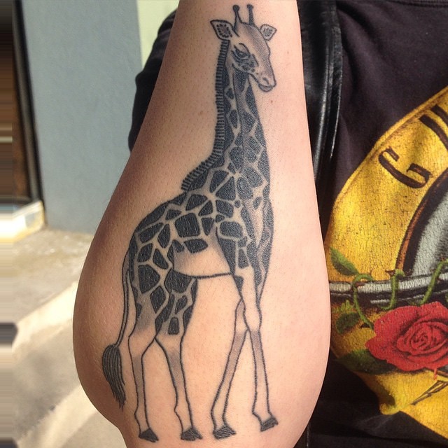 giraffe tattoos