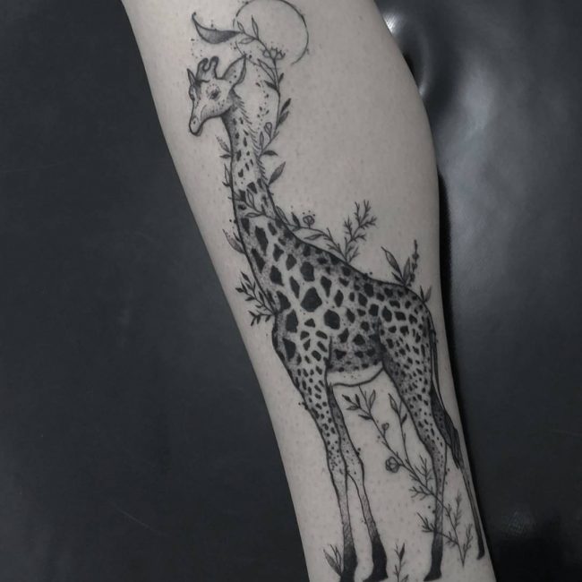 giraffe tattoos