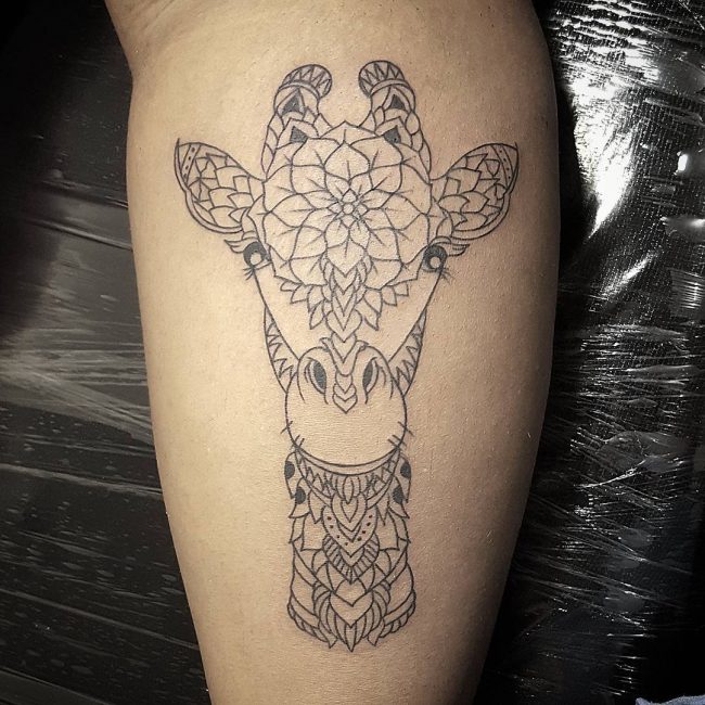 giraffe tattoos