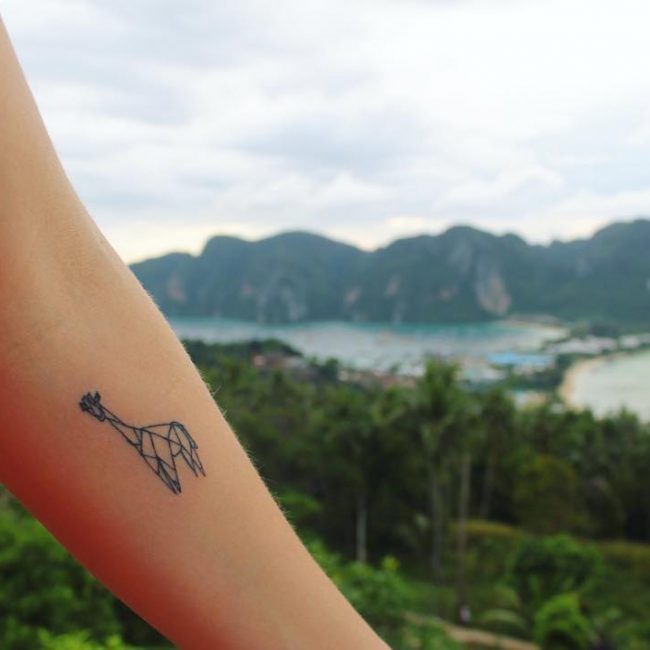 giraffe tattoos